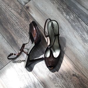 Anne Klein T-Strap Bronze Heels NIB ✨